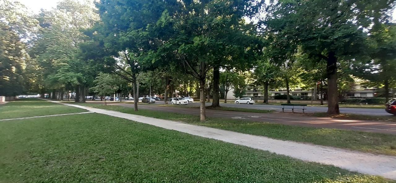 Allees Historiques Du Parc De La Colombiere, Appt Haut De Gamme Ντιζόν Εξωτερικό φωτογραφία